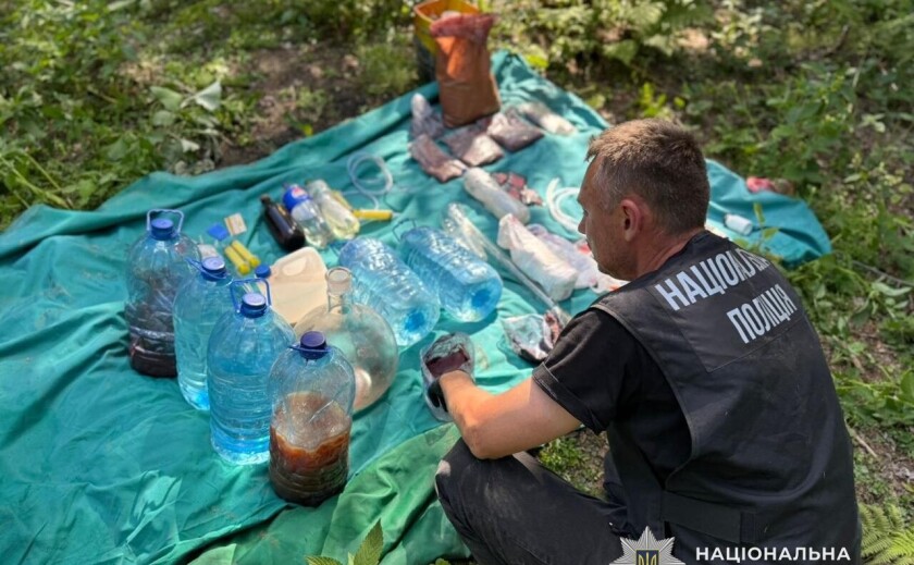 На Дніпропетровщині викрили нарколабораторію з прибутком понад 7,5 млн гривень на місяць