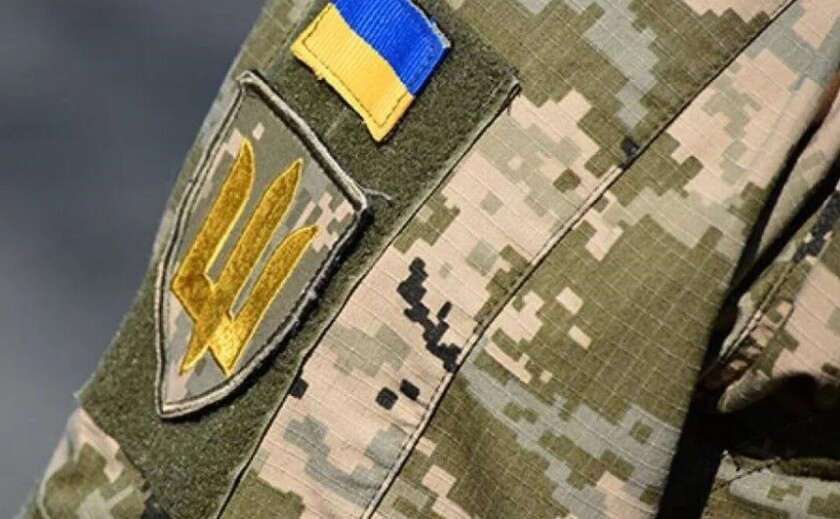 У Дніпрі затримали двох військовослужбовців Маріупольського ТЦК: їх підозрюють у вимаганні та шахрайстві