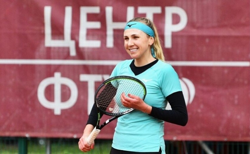 «Мені справді шкода і соромно»: дніпровська тенісистка Надія Кіченок вибачилася за відвідування весілля подруги з рф
