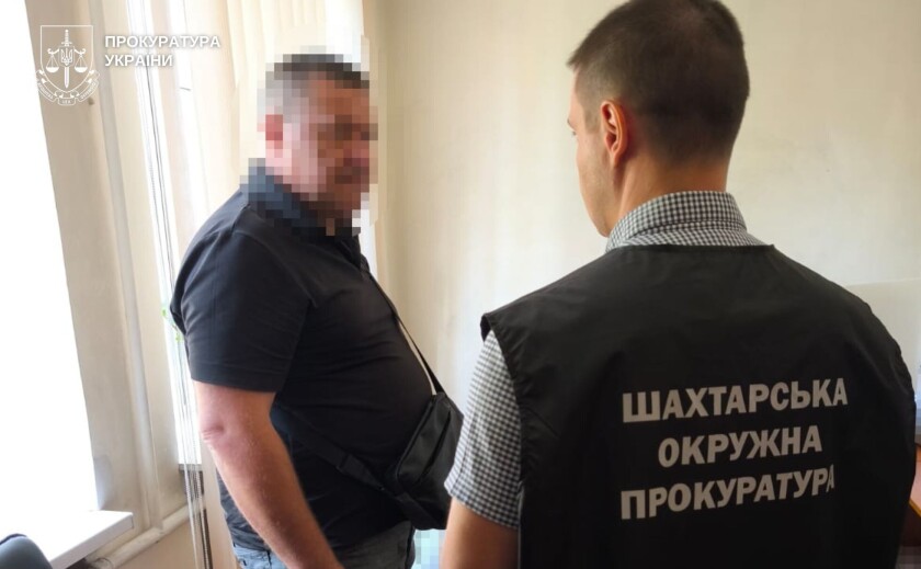 На Дніпропетровщині депутата райради підозрюють у закупівлі неякісного вугілля для училища зі збитками 1,3 млн грн