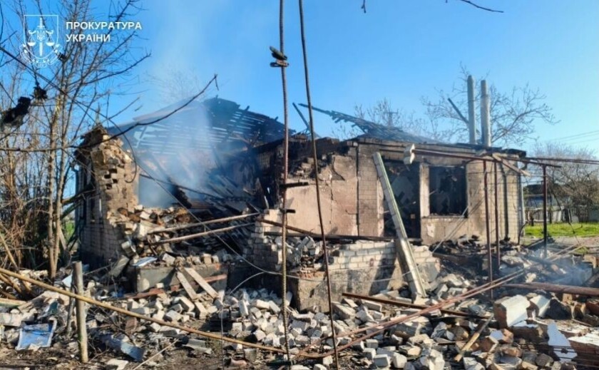 Наводив ворожі дрони з телефону 10-річного племінника: мешканця Дніпропетровщини судитимуть за державну зраду