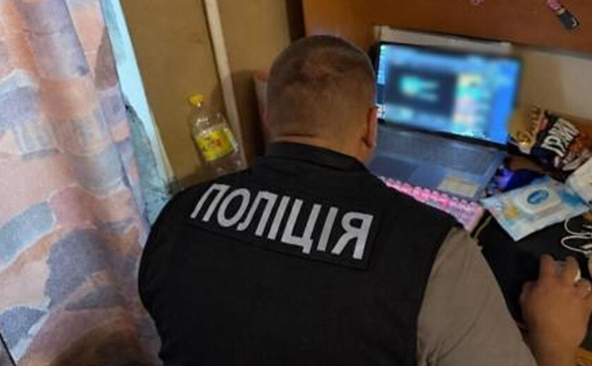 Правоохоронці Дніпра викрили розповсюджувача дитячої порнографії: деталі