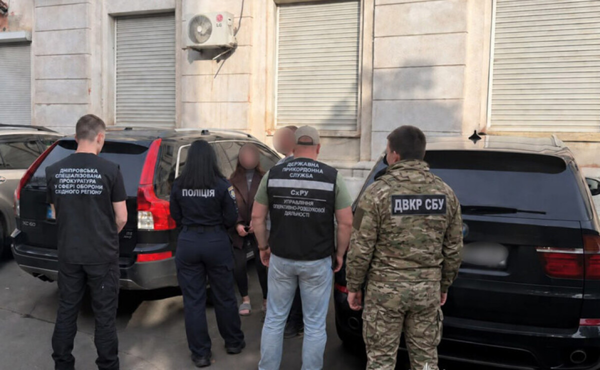 160 тисяч гривень за втечу з країни: на Дніпропетровщині чоловік організував канал переправлення військовозобов’язаних через кордон