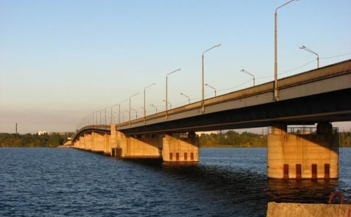 В Днепре сузят проезд по Южному мосту: подробности