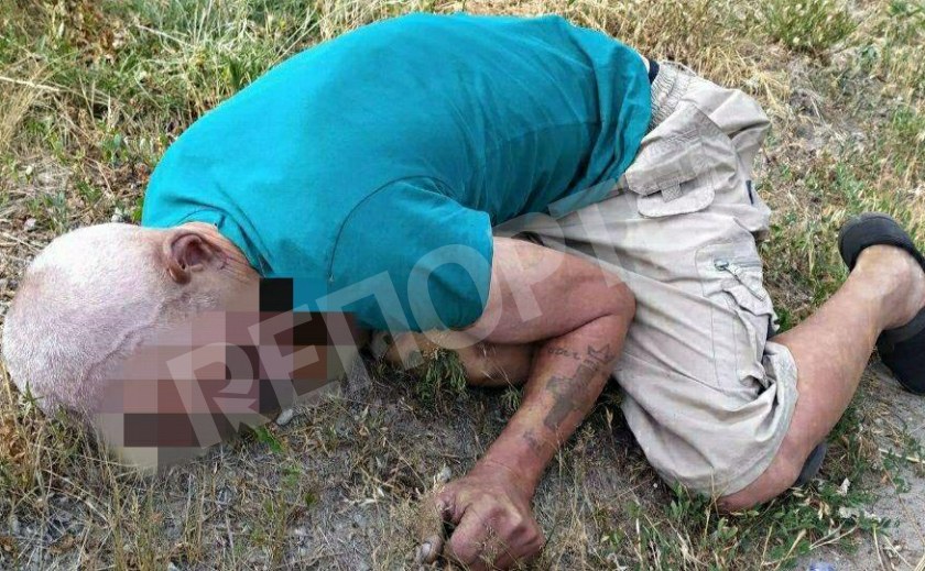 В Днепре мужчину сгубил алкоголь прямо на улице