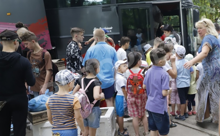 Днепровская казна компенсирует родителям 10 000 грн за детские путевки