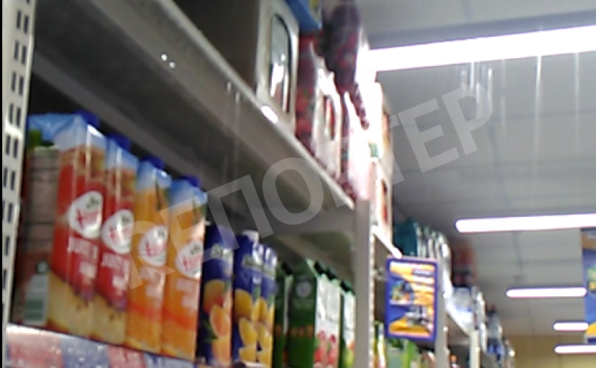 Днепровская стихия не пожалела даже супермаркет