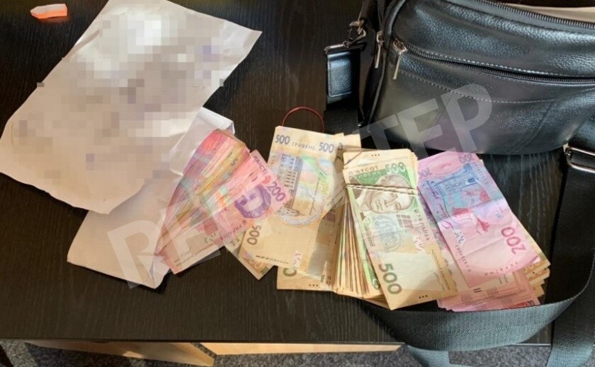 На Днепропетровщине замначальника отдела полиции задержали при попытке подкупа своего шефа