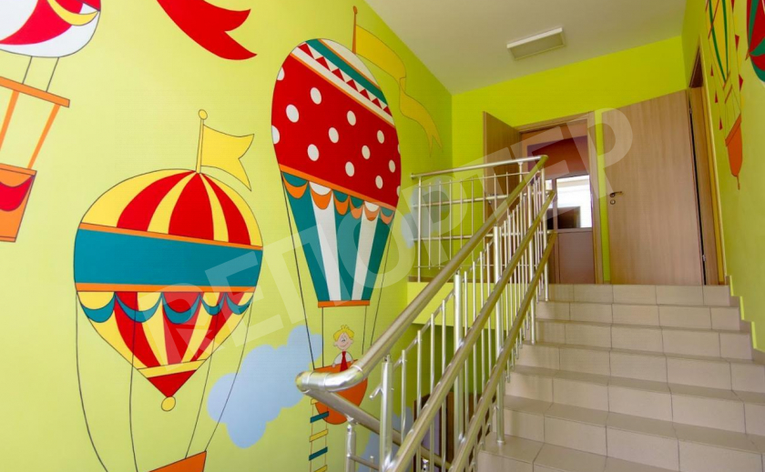 Днепровские художники дизайнерски оформили детский сад