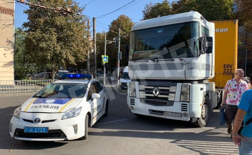 В Днепре грузовик наехал на ребенка