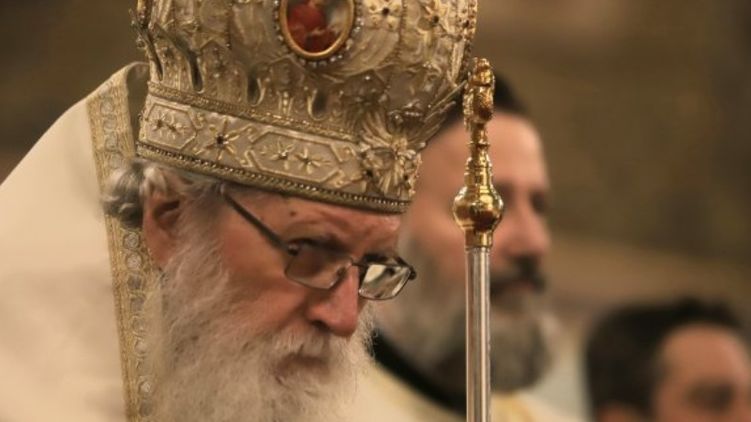 В Греции за нарушение карантина будут судить митрополита?
