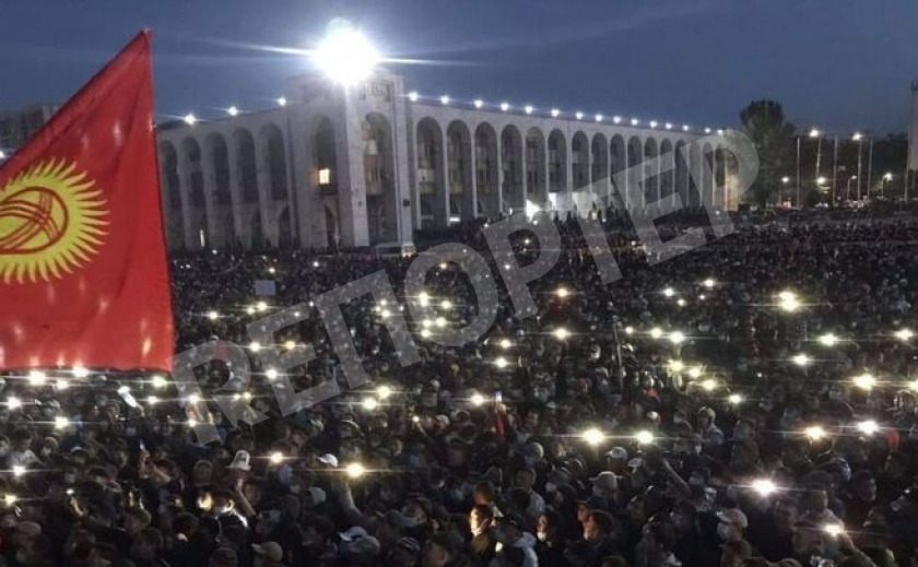 Кир-майдан в Бишкеке: власти пригласили на «коктейли», а 13 человек в реанимации
