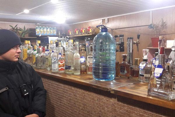 В Днепре улицы будут дезинфицировать палёной водкой?