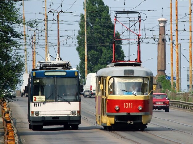 В Днепре появились фальшивые пропуски в транспорт по 250 гривен и 