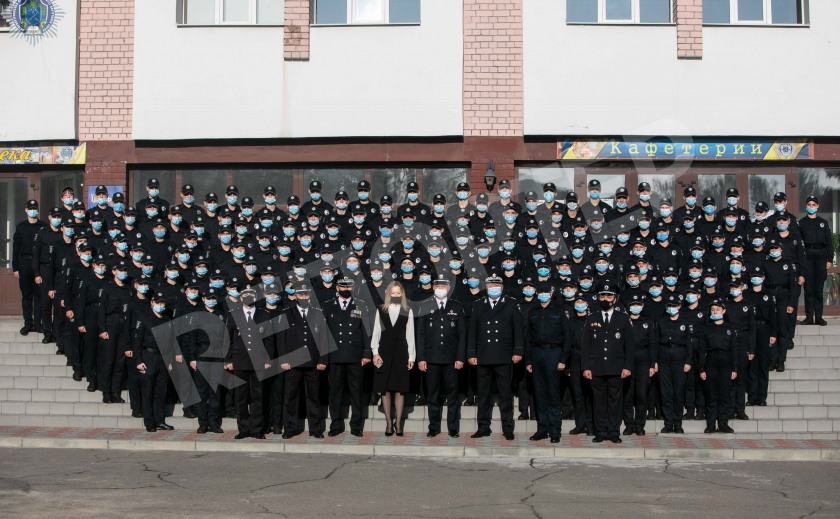 Будущие днепровские копы поклялись в верности народу Будущие днепровские копы поклялись в верности народу