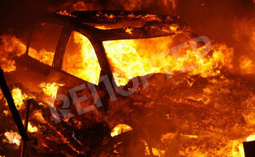 В Днепре на Амуре загорелся Lexus